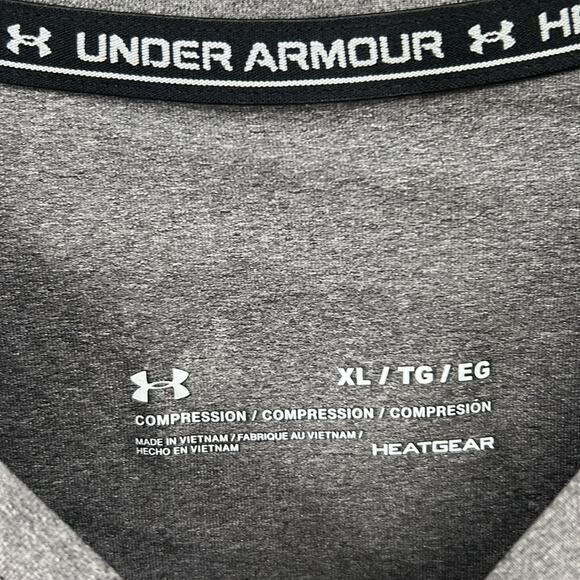 Under Armour Men's Heatgear Long Sleeve Compression Shirt - Gray - XL - NWT - Picture 3 of 8